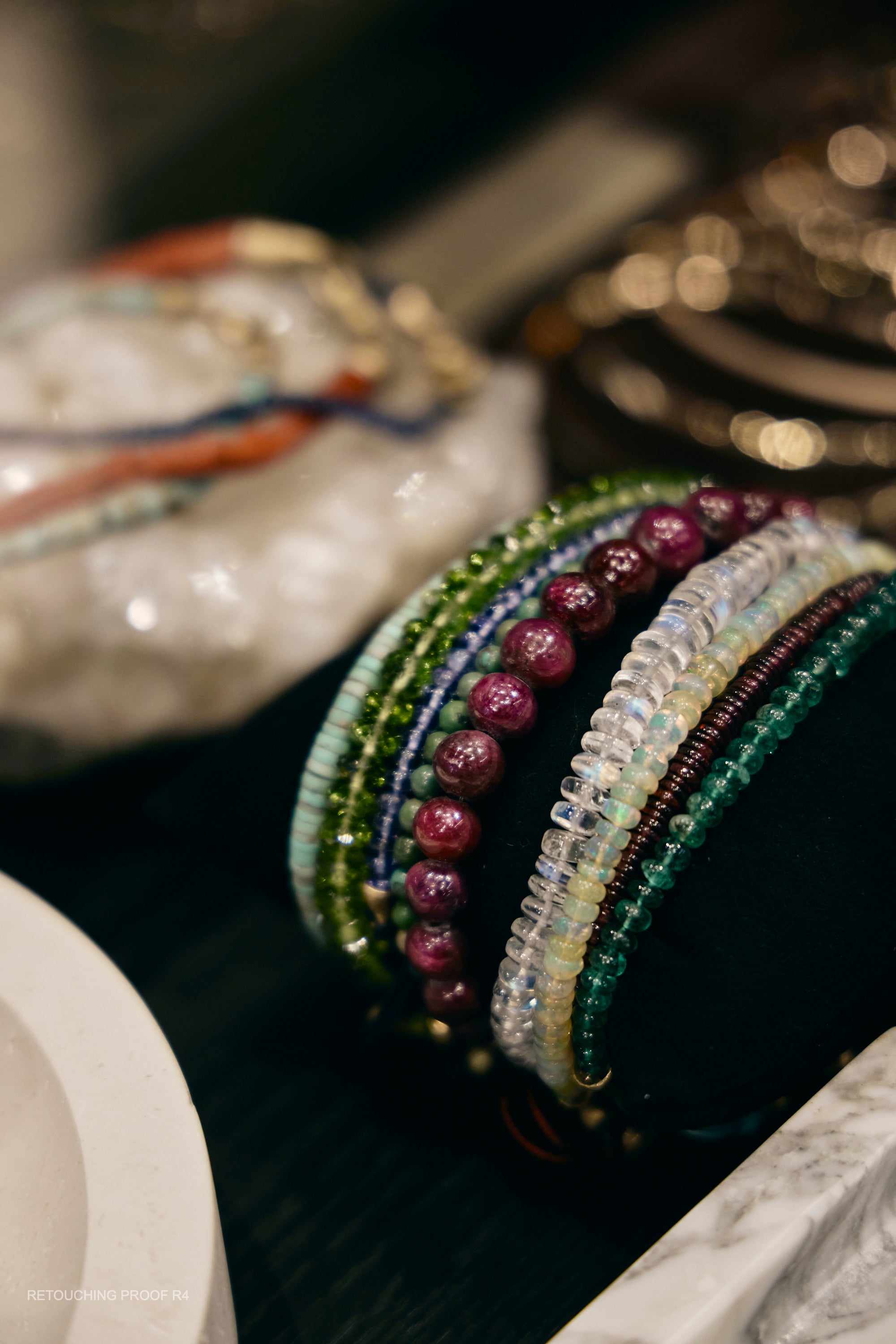 Tire-Cut Turquoise Beaded Bracelet