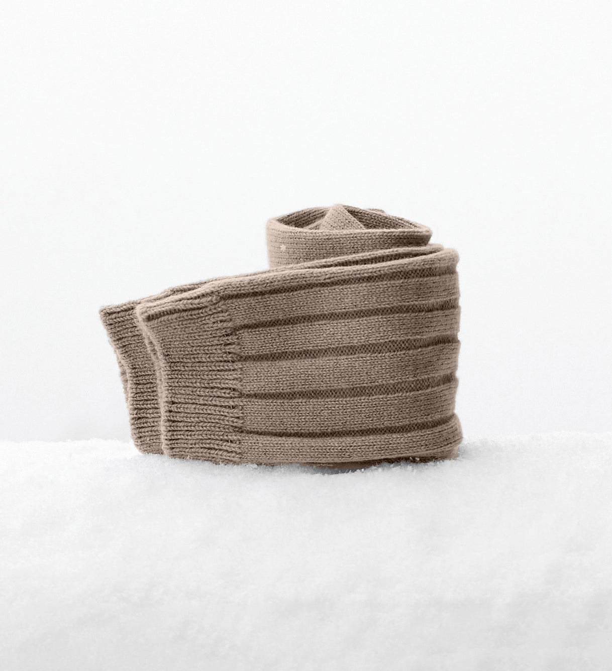 Hank Cashmere Cuff Socks in Undyed Natural