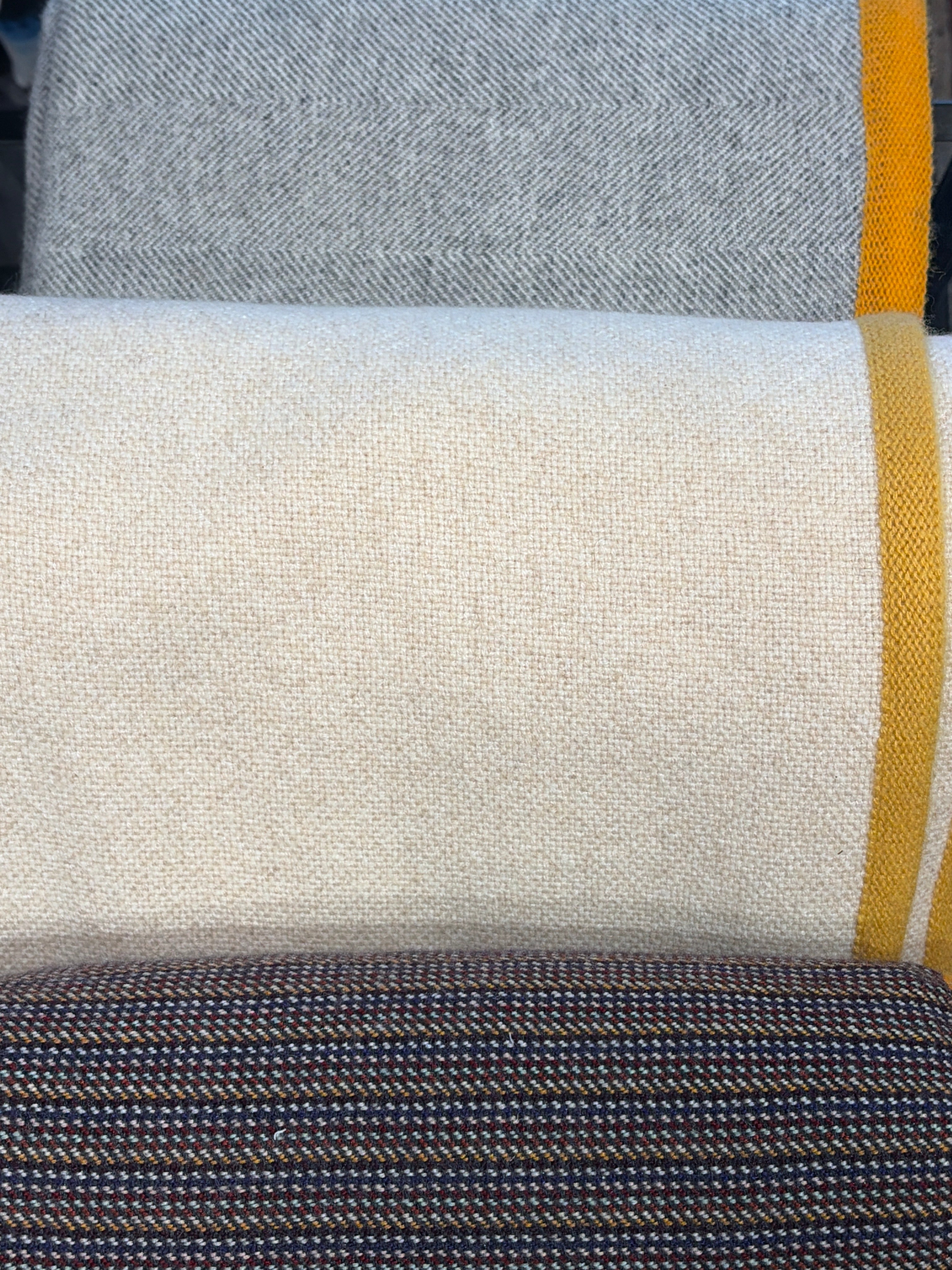Cashmere Throw Blankets
