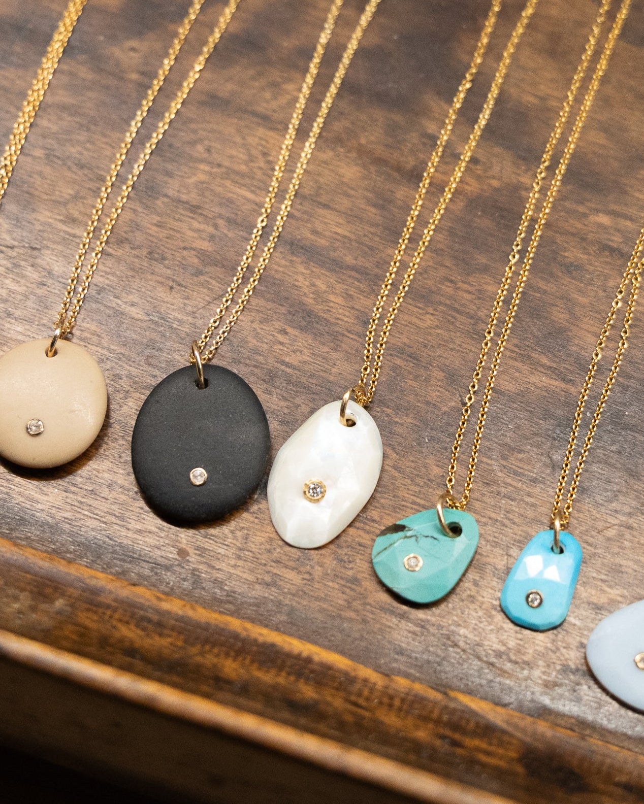 Mother Of Pearl Diamond Gemstone Necklace