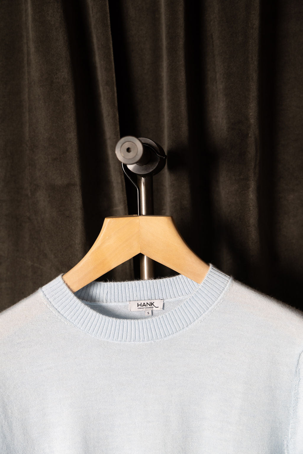 Hank Fine Cashmere Newman Sweater in Pale Blue
