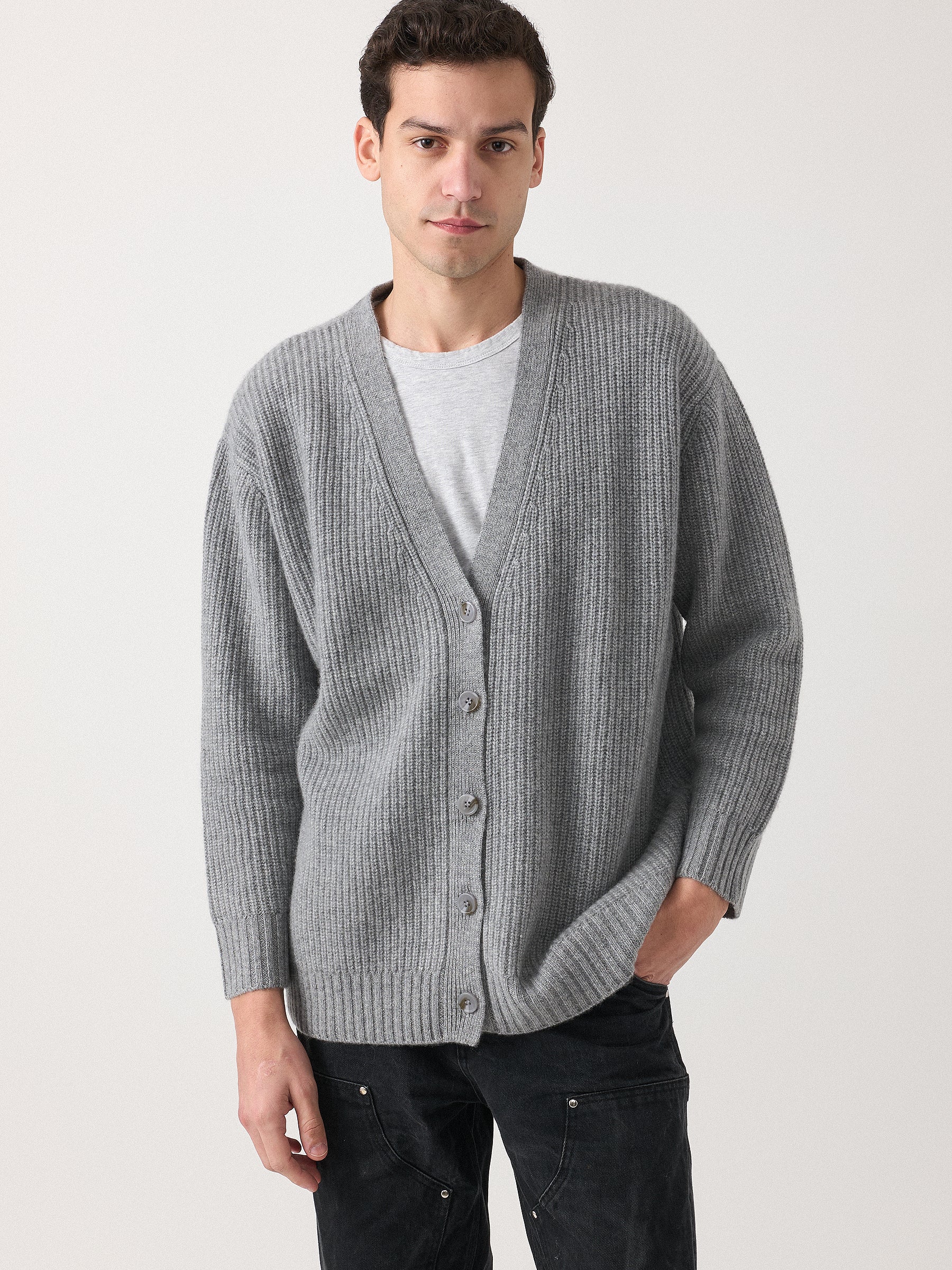 Hank Cashmere Charlie Cardigan in Medium Grey