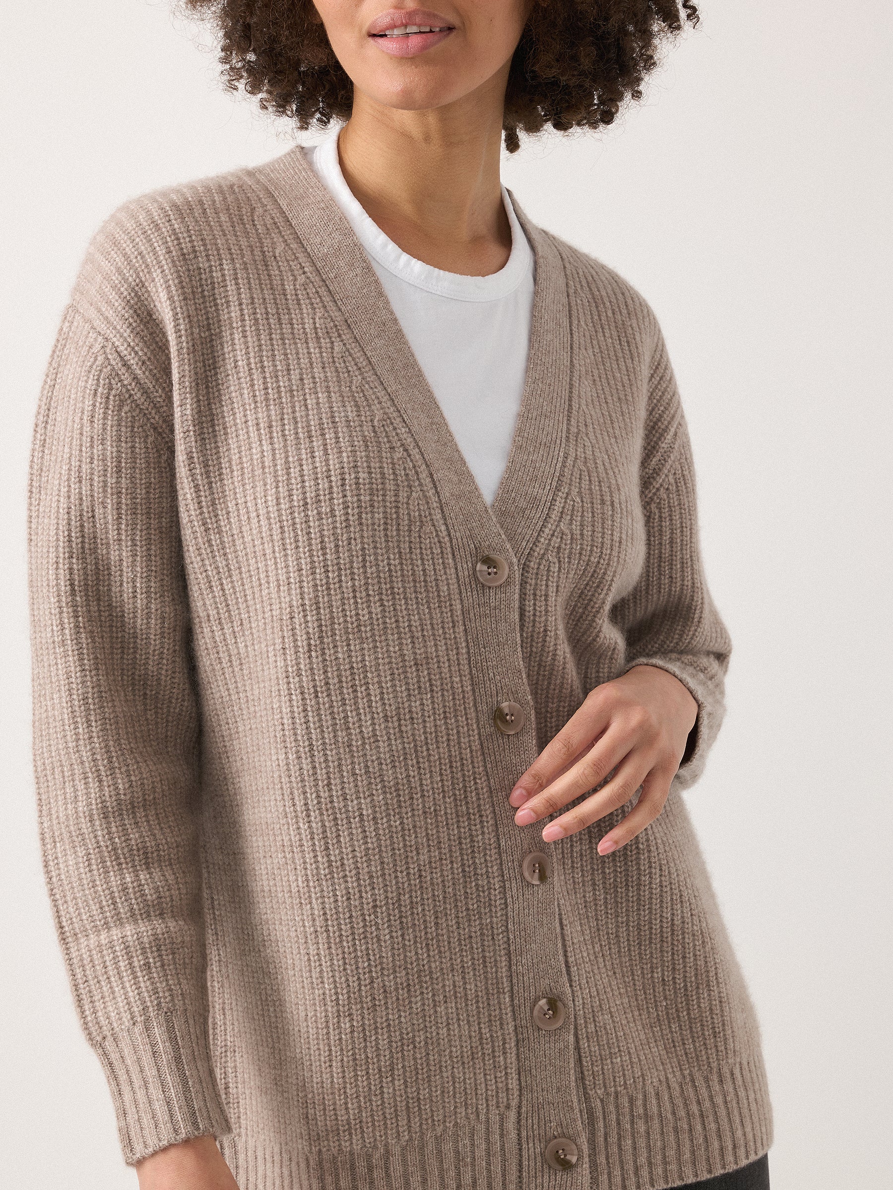 hank-unisex-charlie-cardigan-in-oatmeal