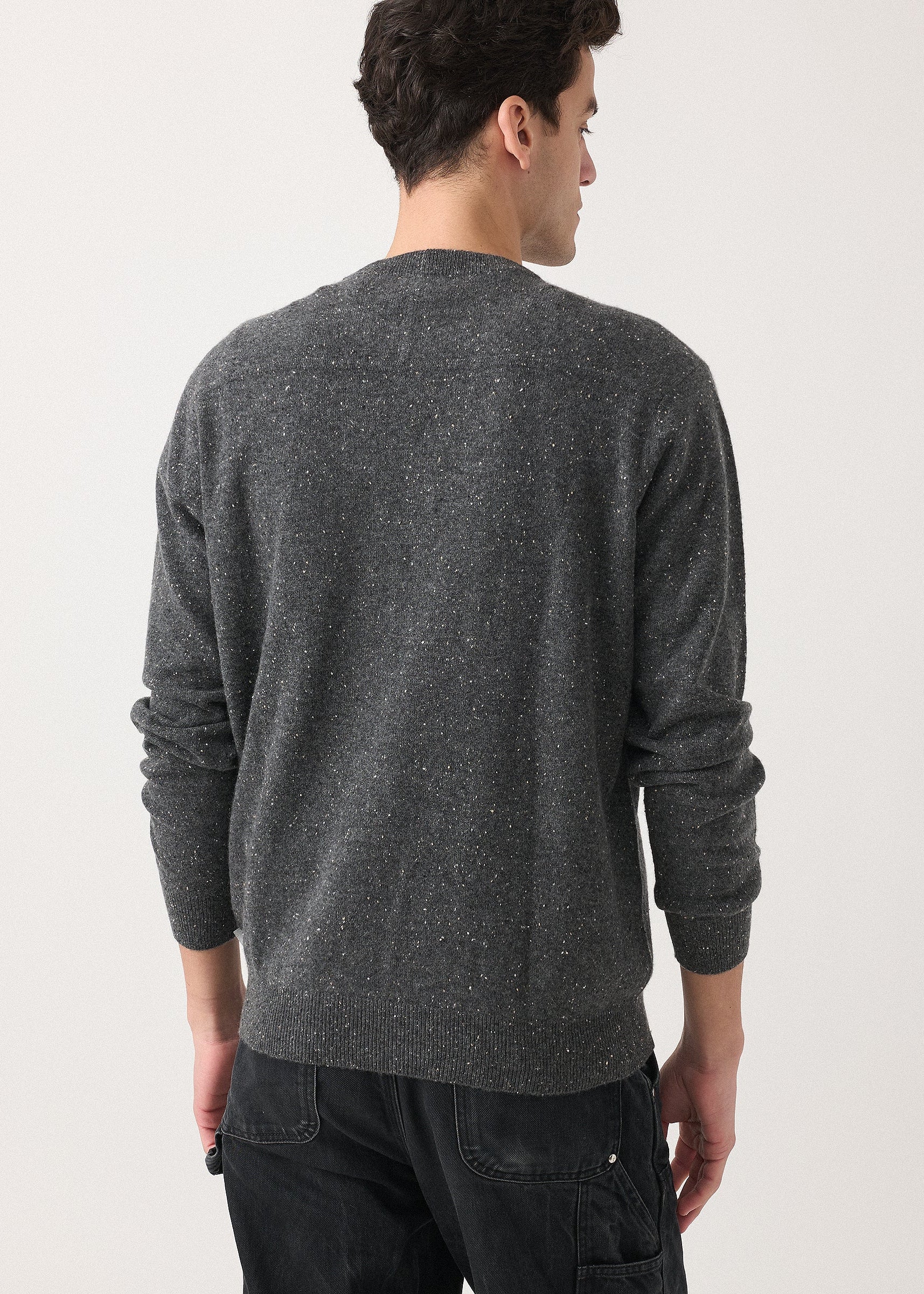 hank-unisex-chester-crewneck-sweater-in-charcoal