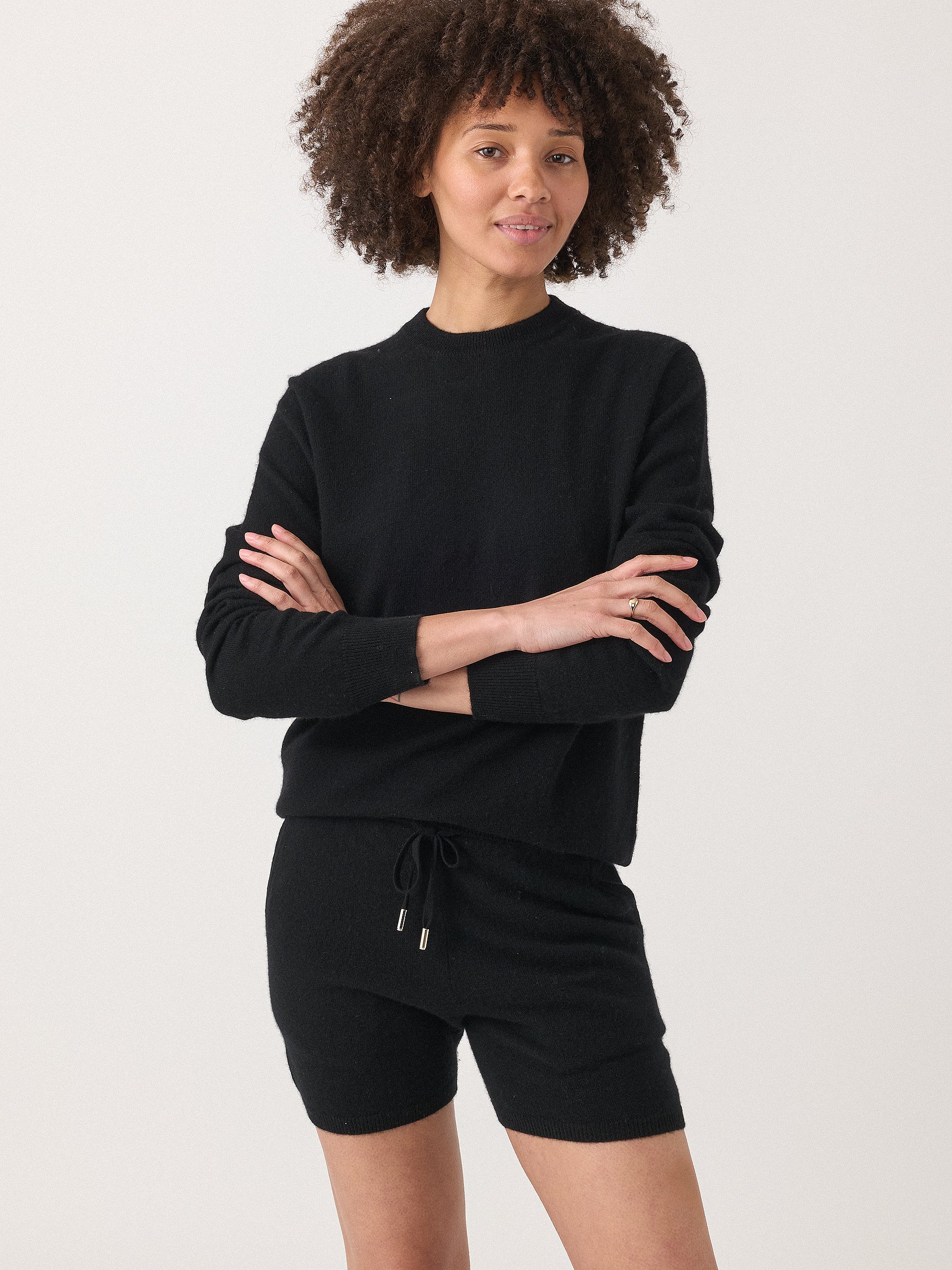 Hank Cashmere William Shorts in Black