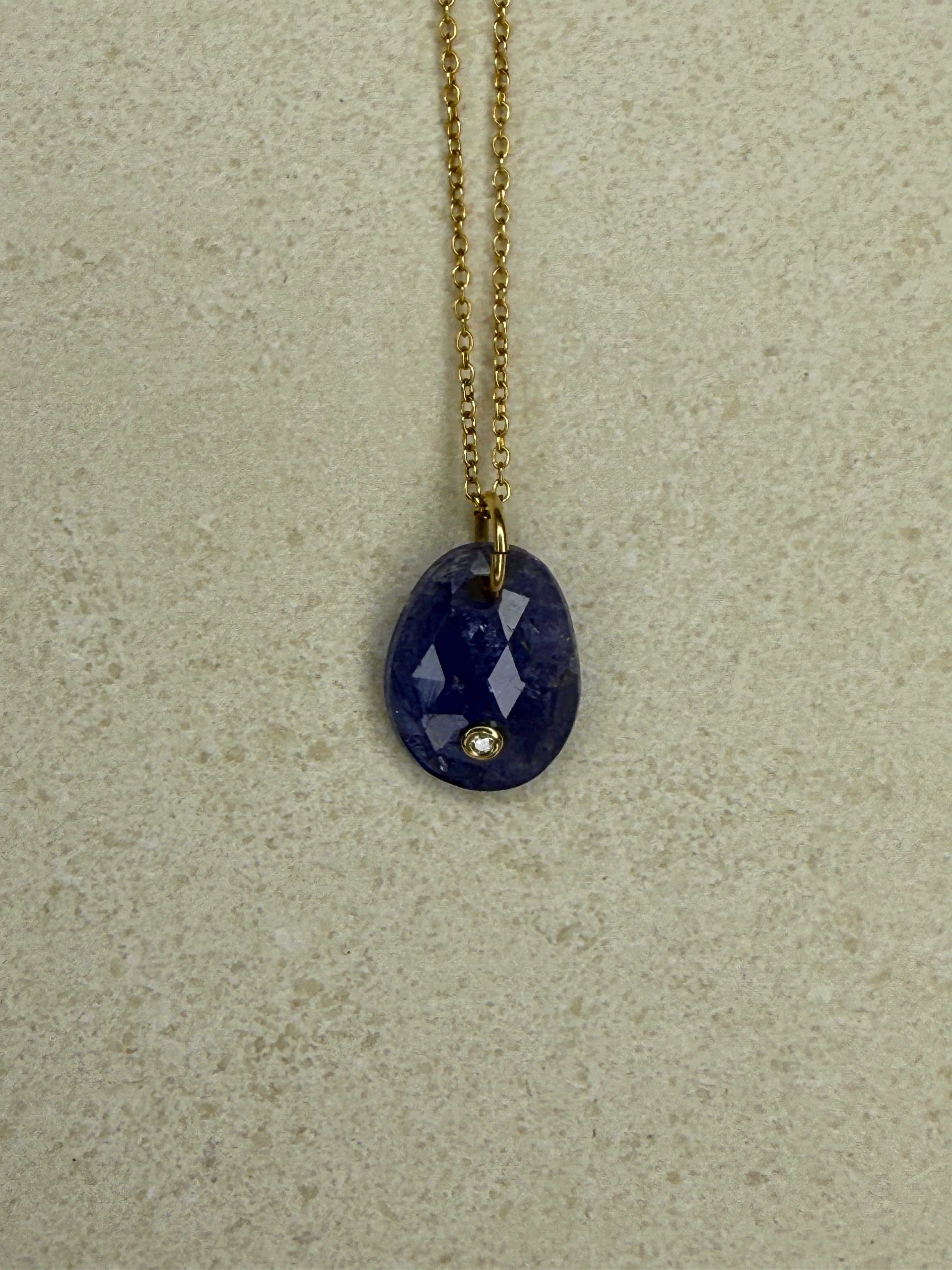 Tanzanite Diamond Gemstone Necklace