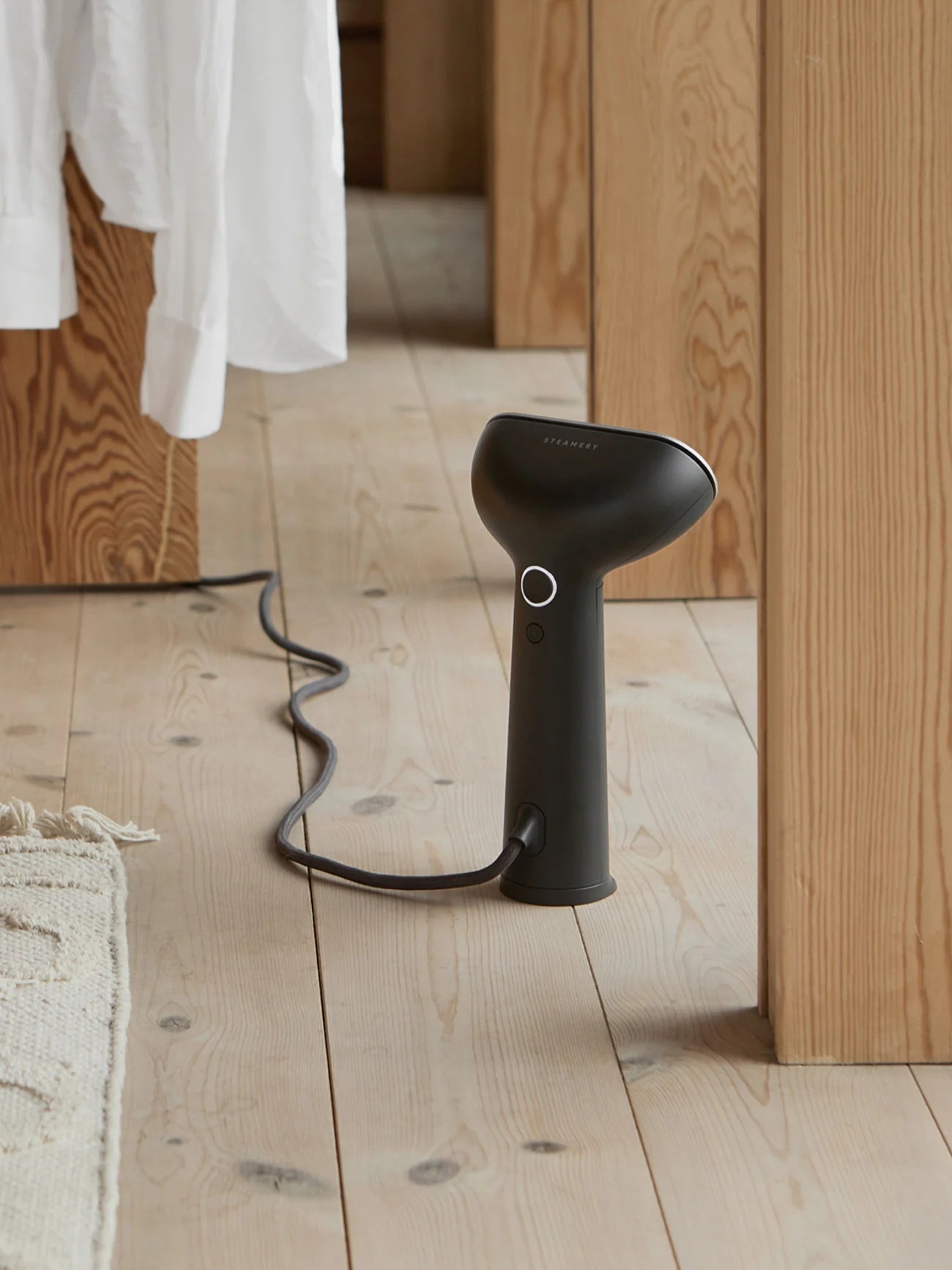 Cirrus 3 Iron Steamer – Charcoal