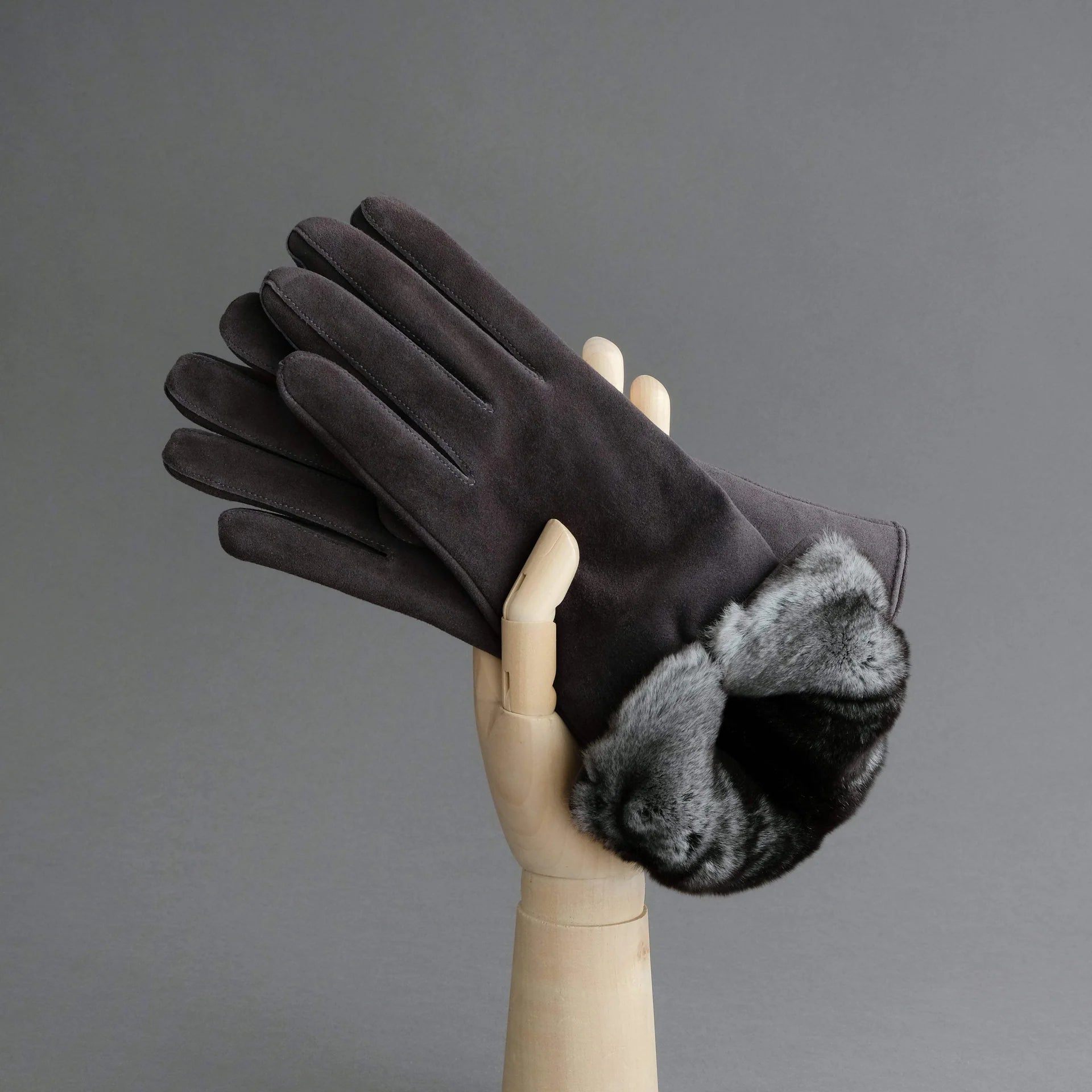 Women's Cashmere Lined Suede Gloves with Orylag Cuffs, Black