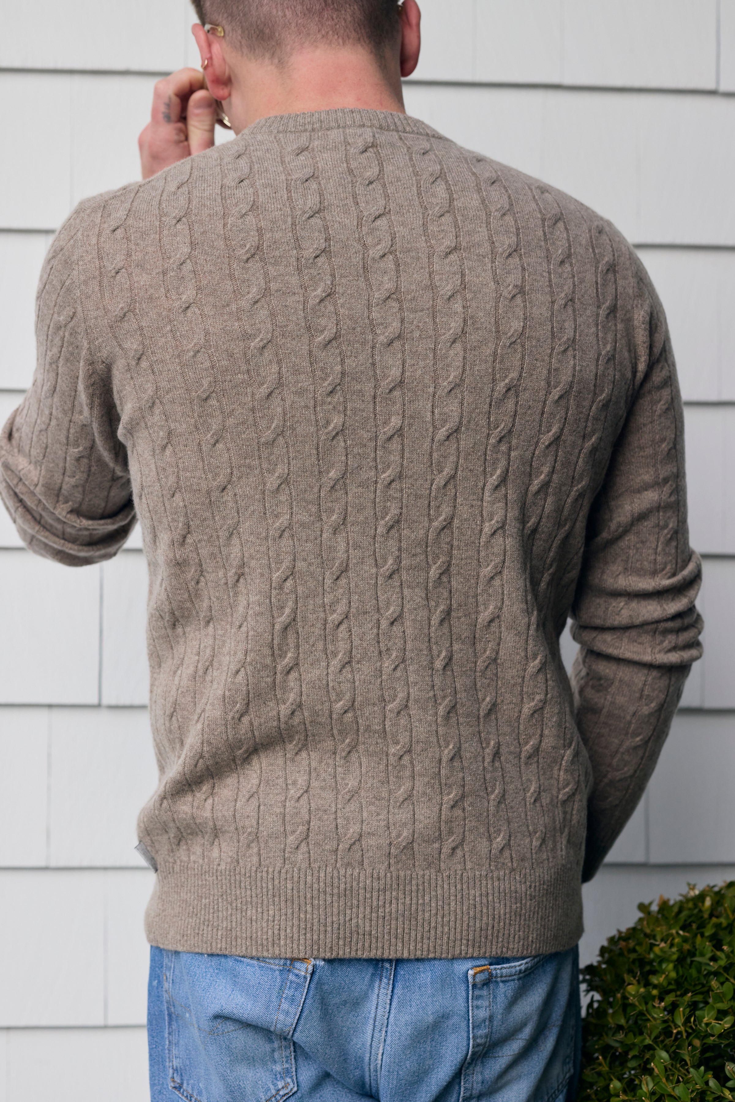 Hank Cashmere Madison Cable Knit Sweater in Oatmeal
