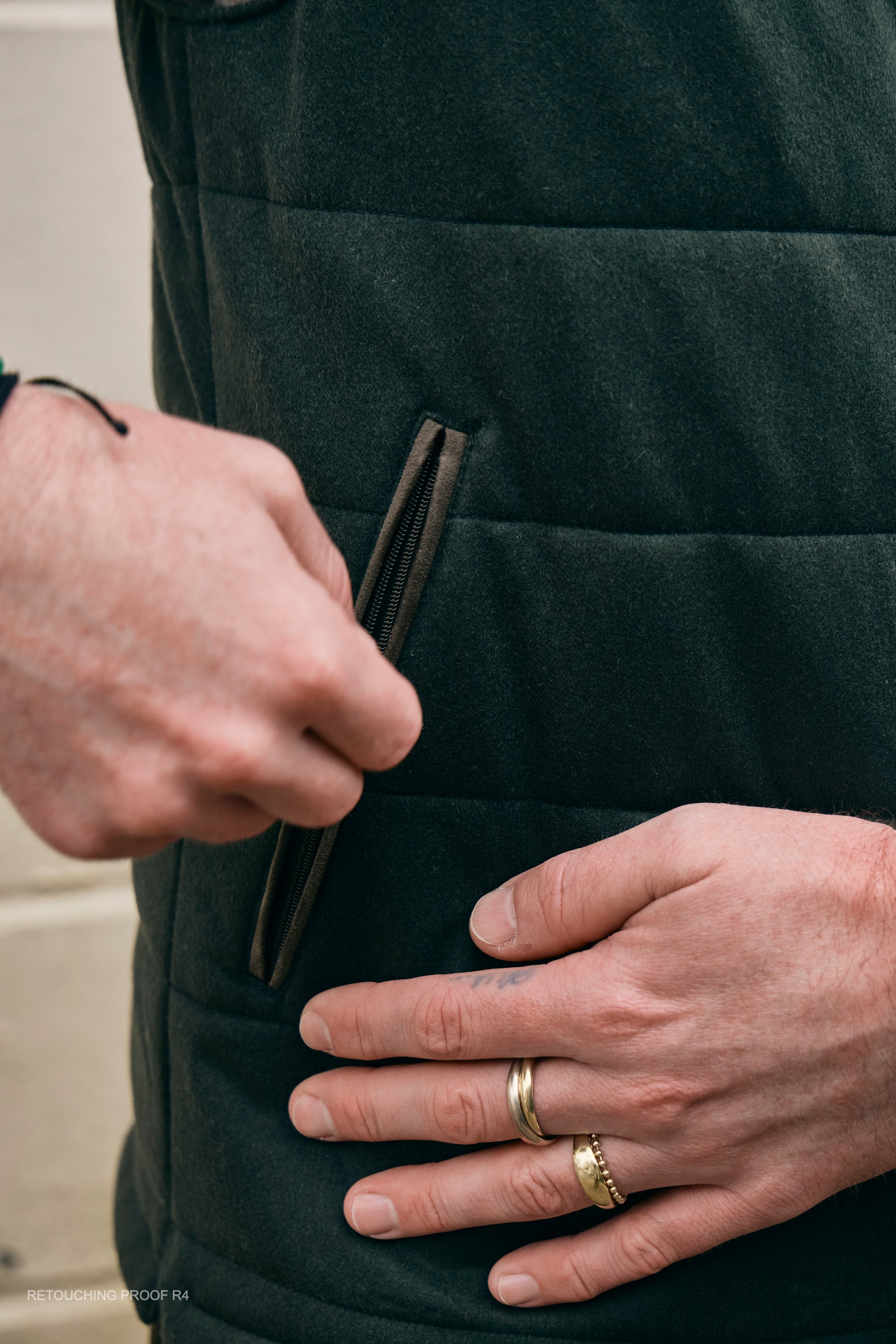 Hank Cashmere Parsonage Vest Olive Green