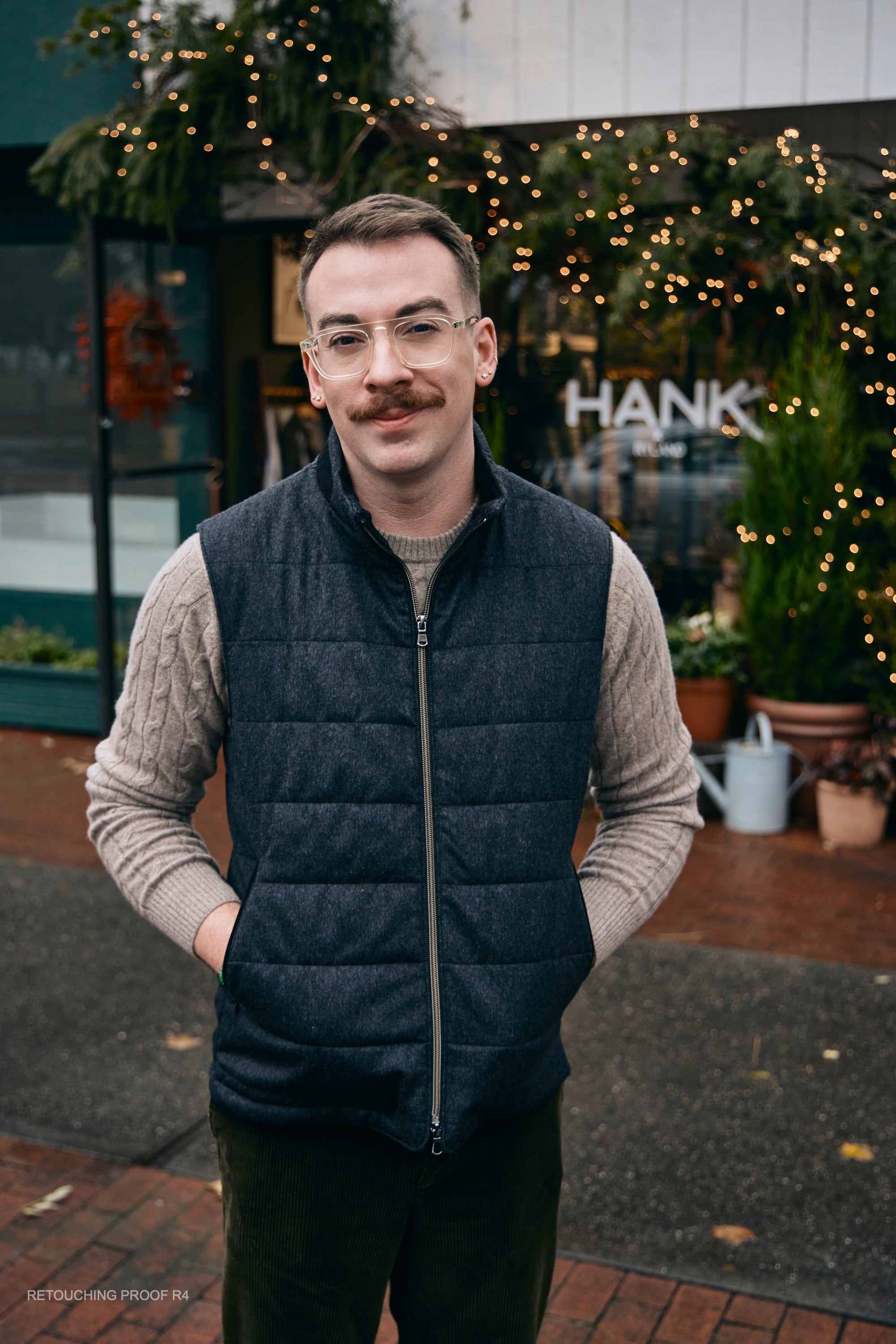 Hank Cashmere Parsonage Vest in Charcoal