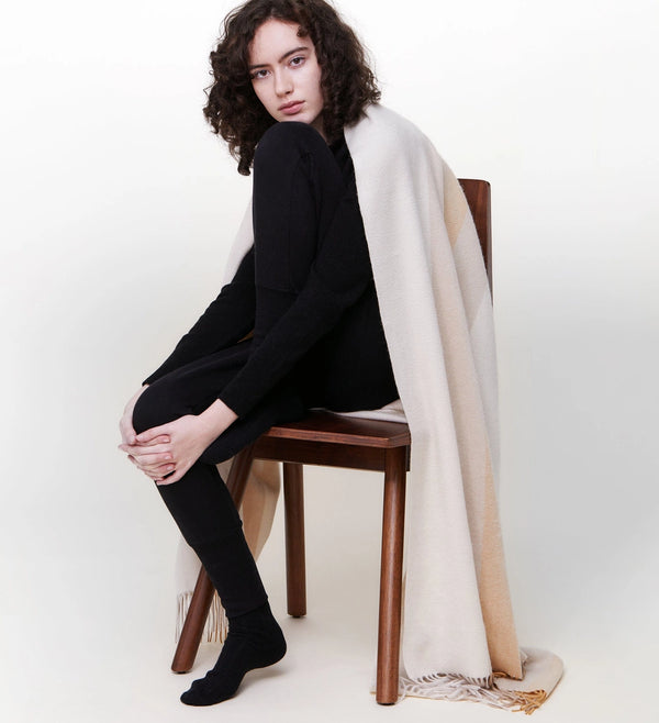 Hank Cashmere Cuff Socks in Black