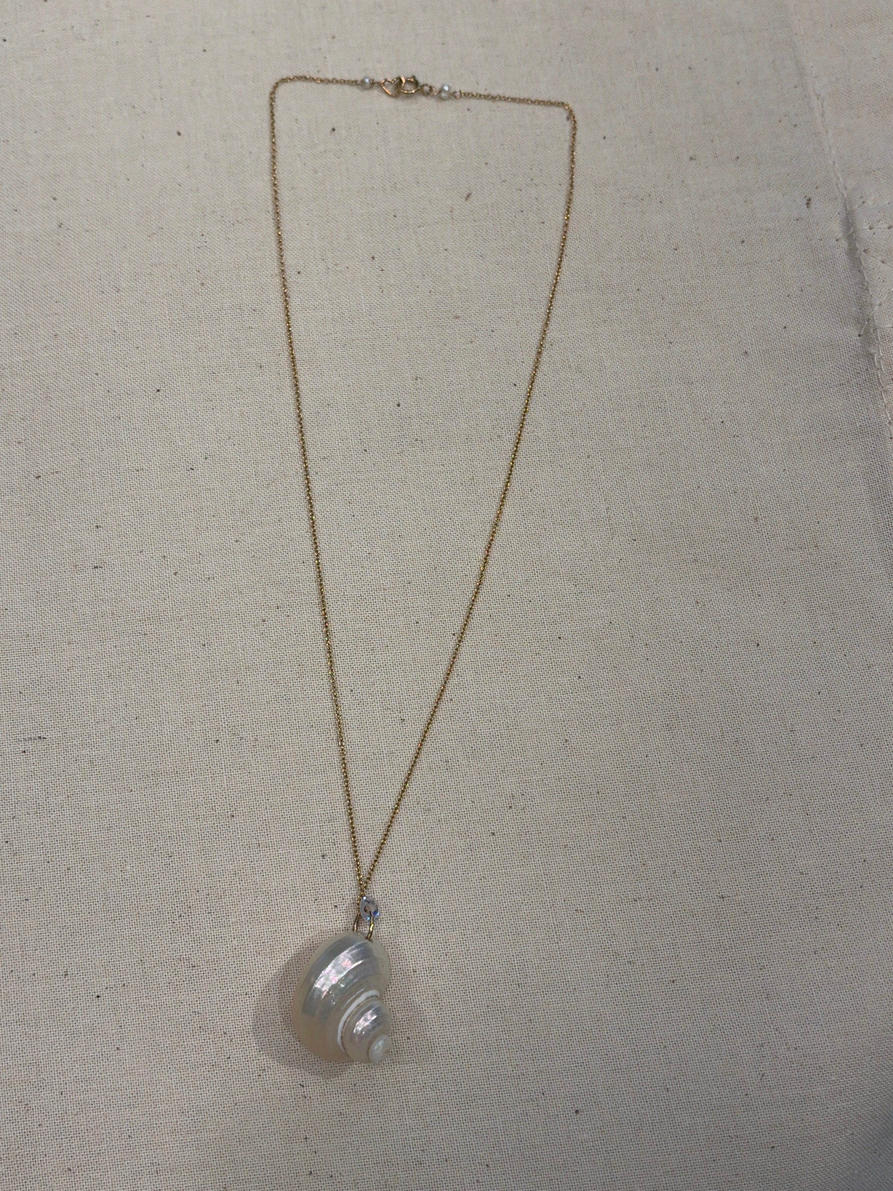 Mother of Pearl Shell Necklace