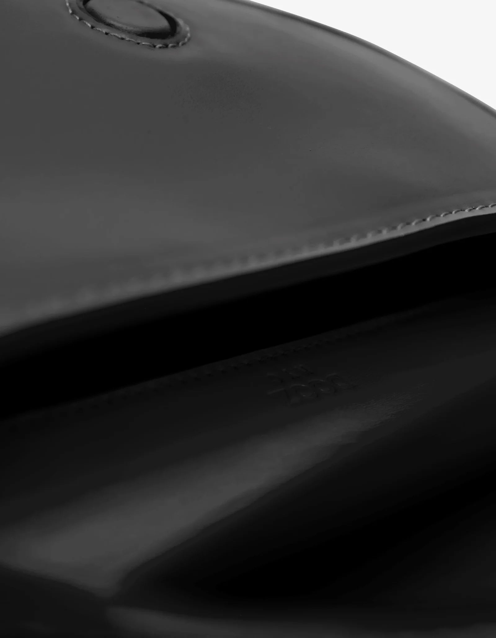 Mini Céleste in Black