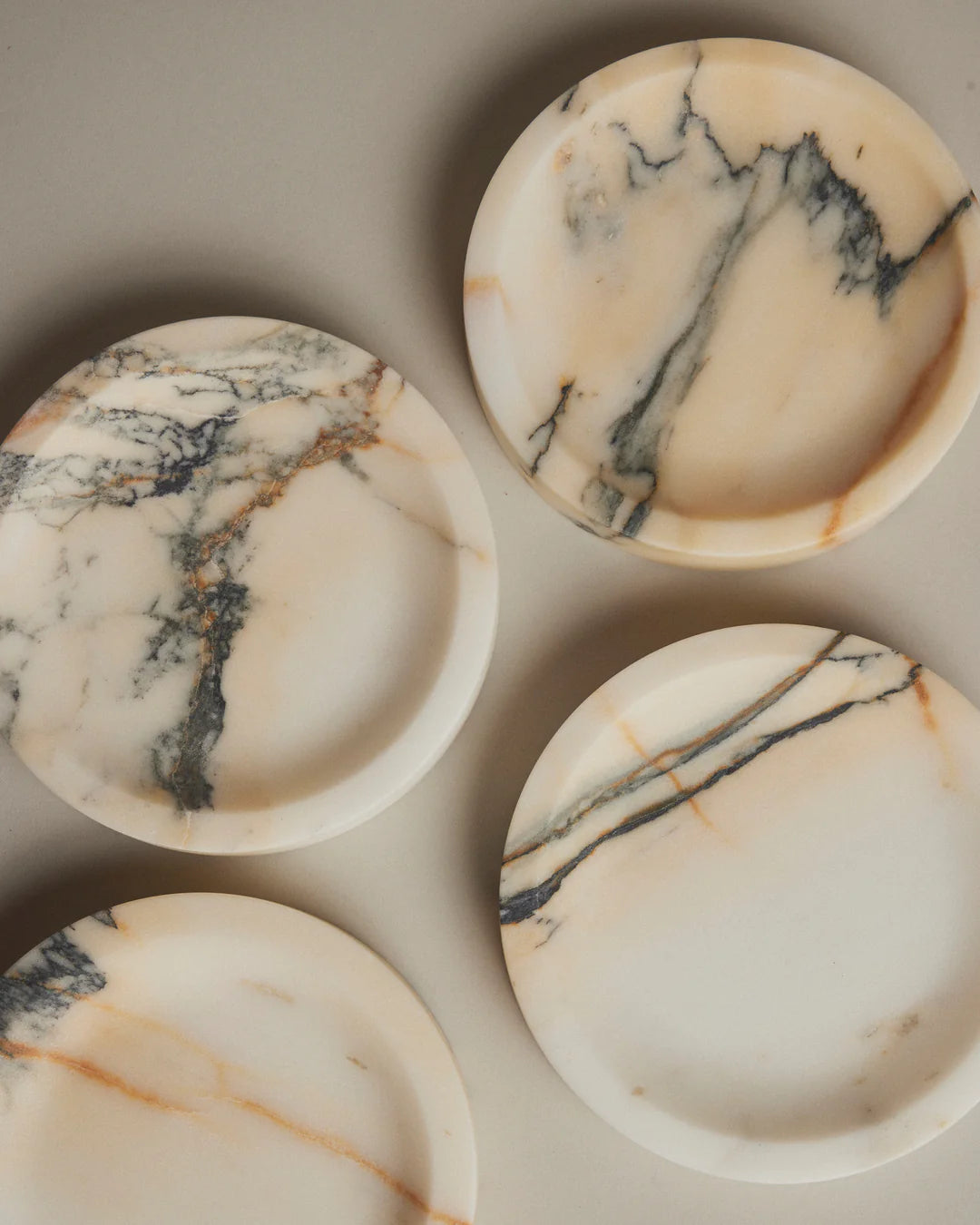 Cicco Catchall, Calacatta Marble