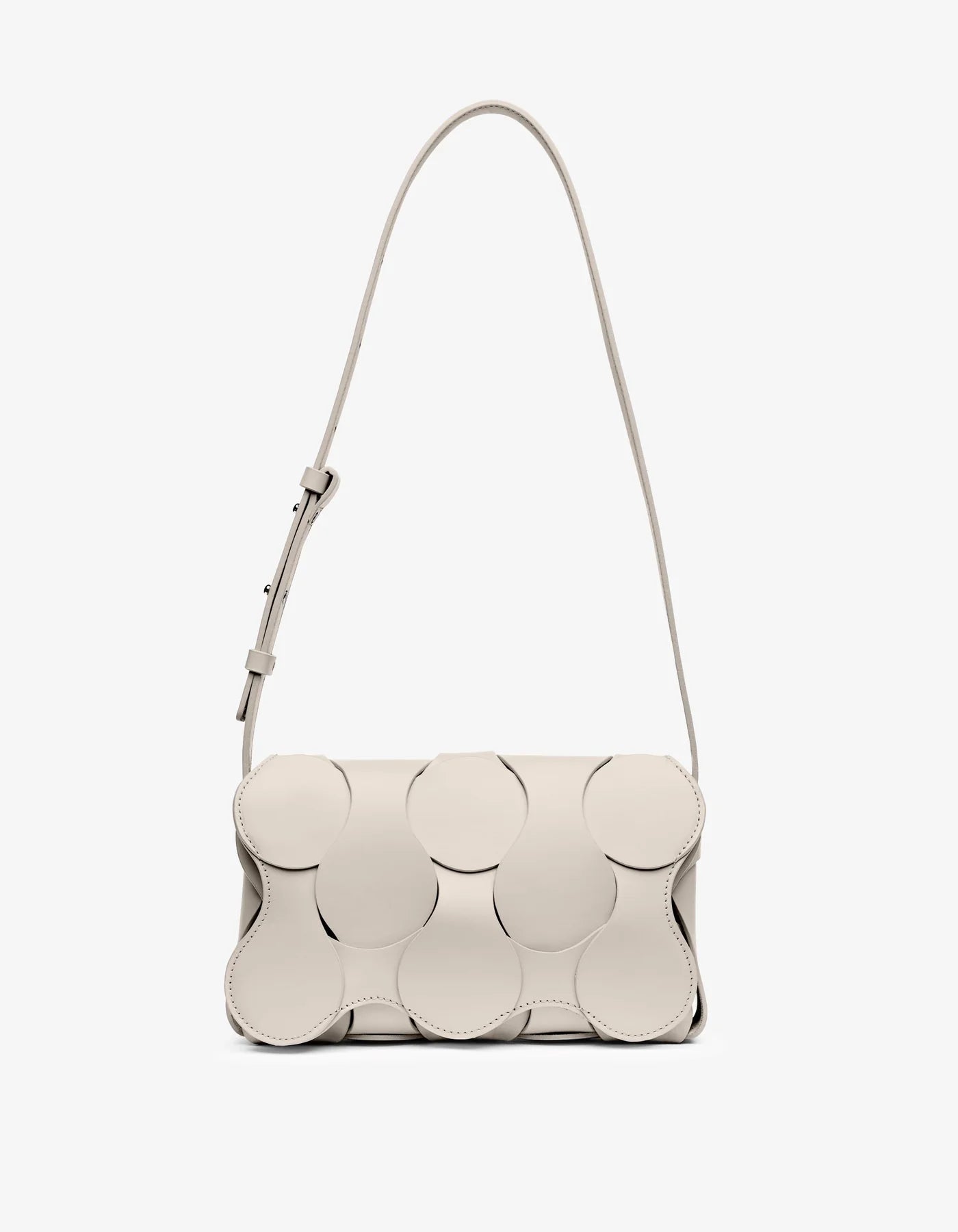 Gigi, Parchment