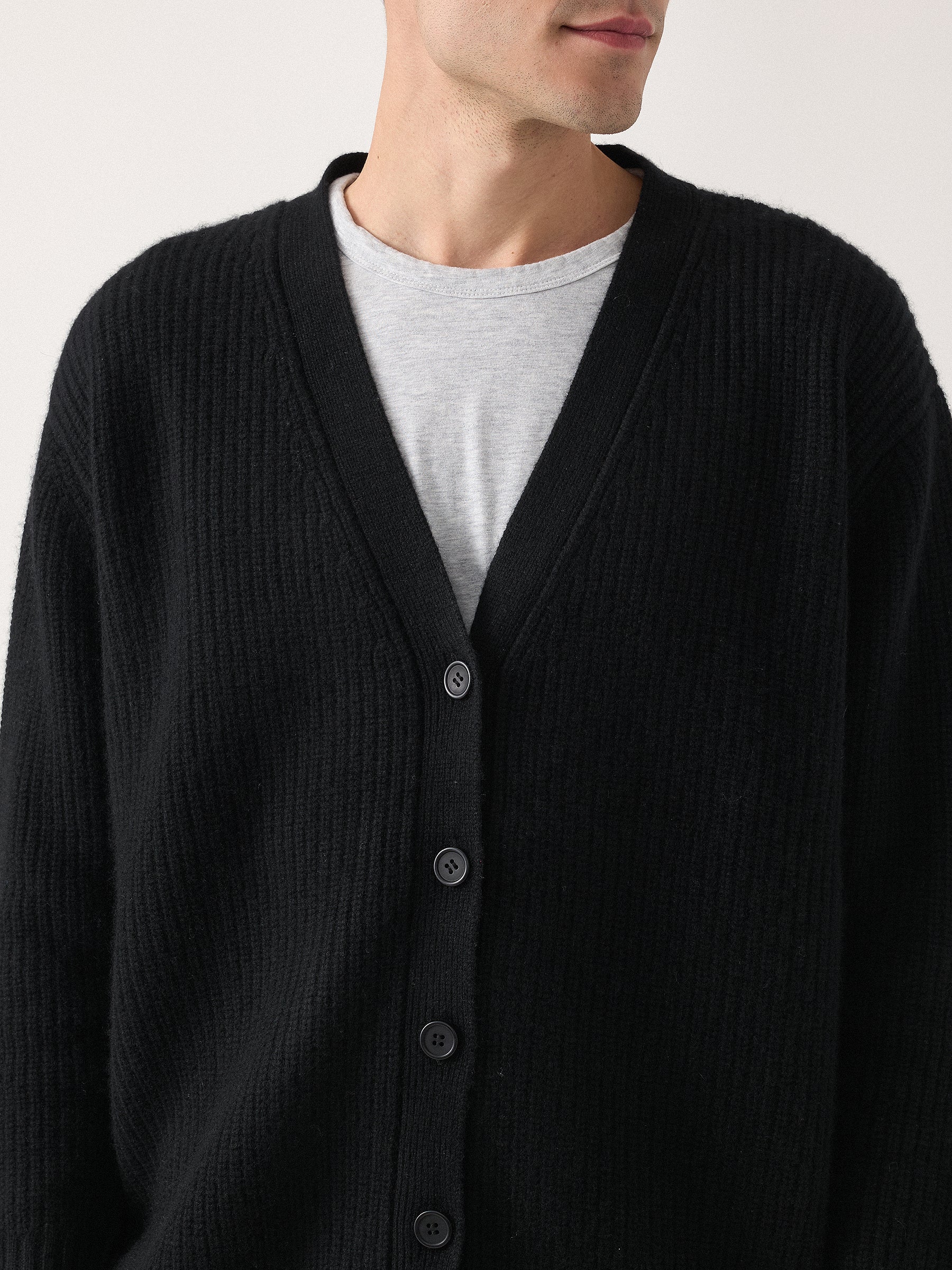 hank-unisex-charlie-cardigan-in-black