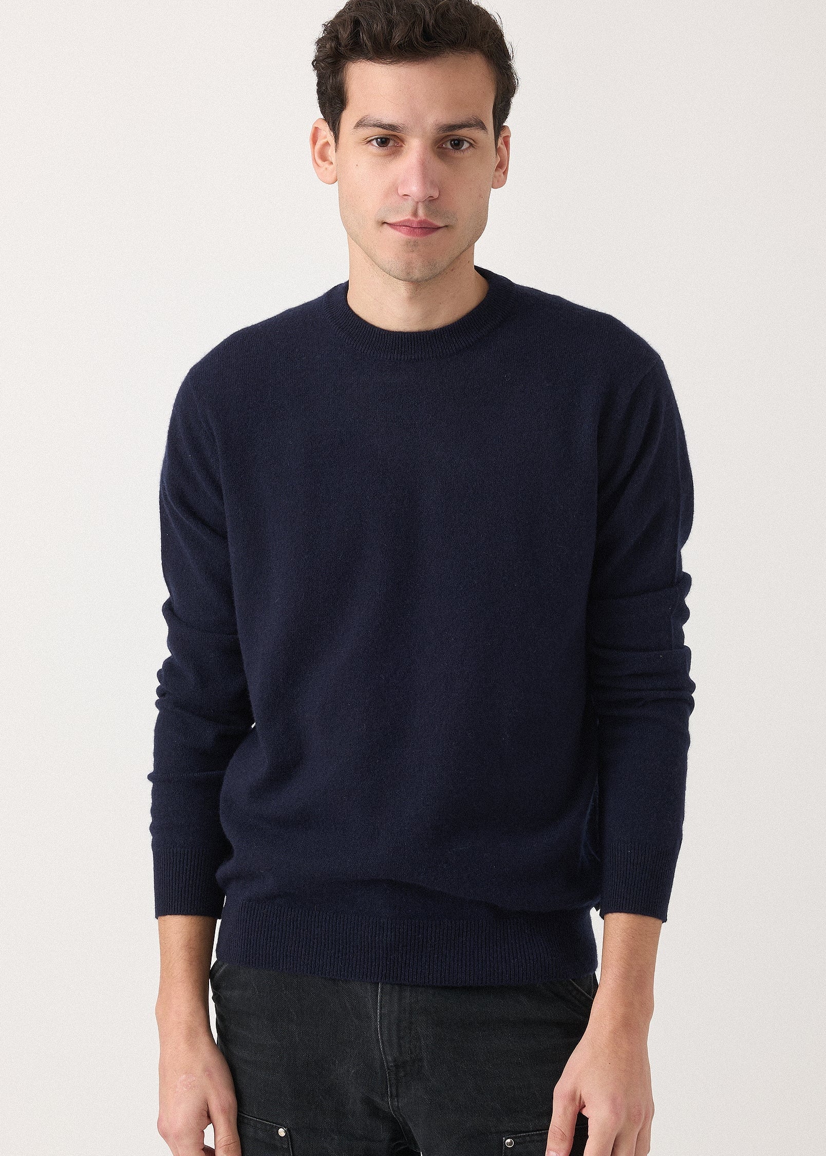 hank-unisex-chester-crewneck-sweater-in-midnight-navy