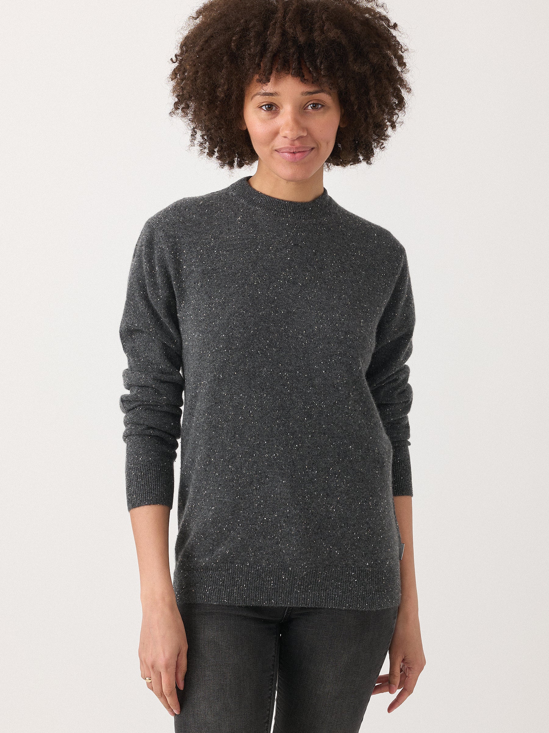 hank-unisex-chester-crewneck-sweater-in-charcoal