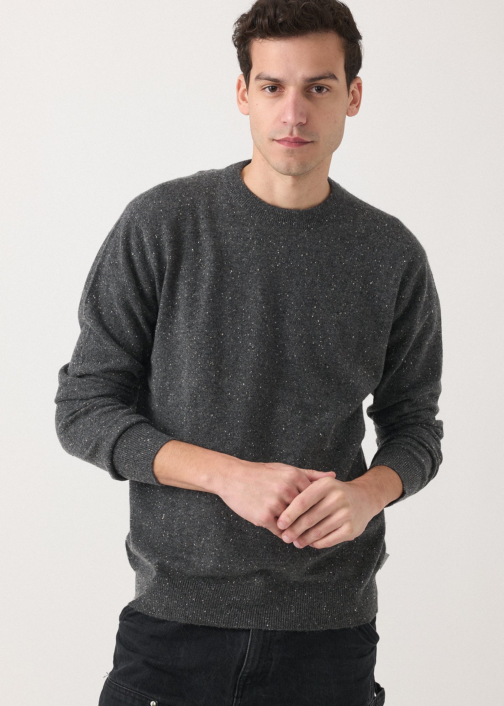 hank-unisex-chester-crewneck-sweater-in-charcoal