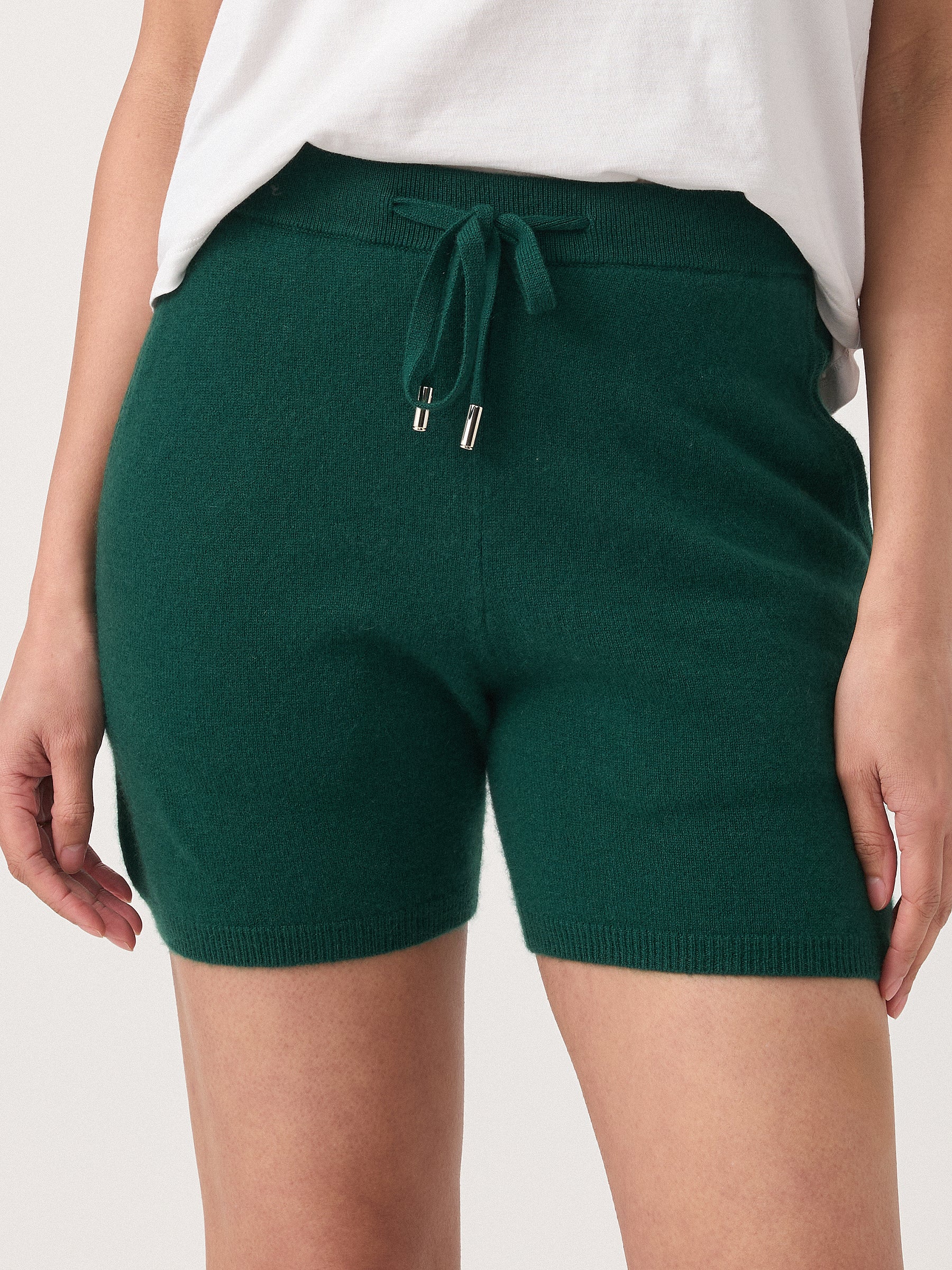 hank-unisex-william-short-in-emerald