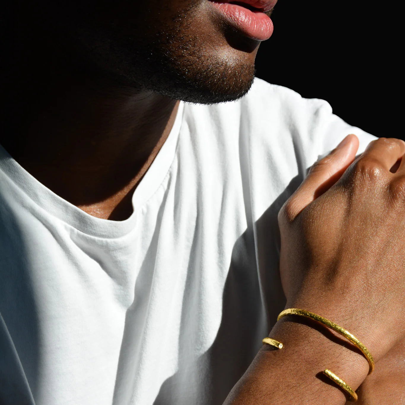 Hammered Diamond Cuff 18k Yellow Gold