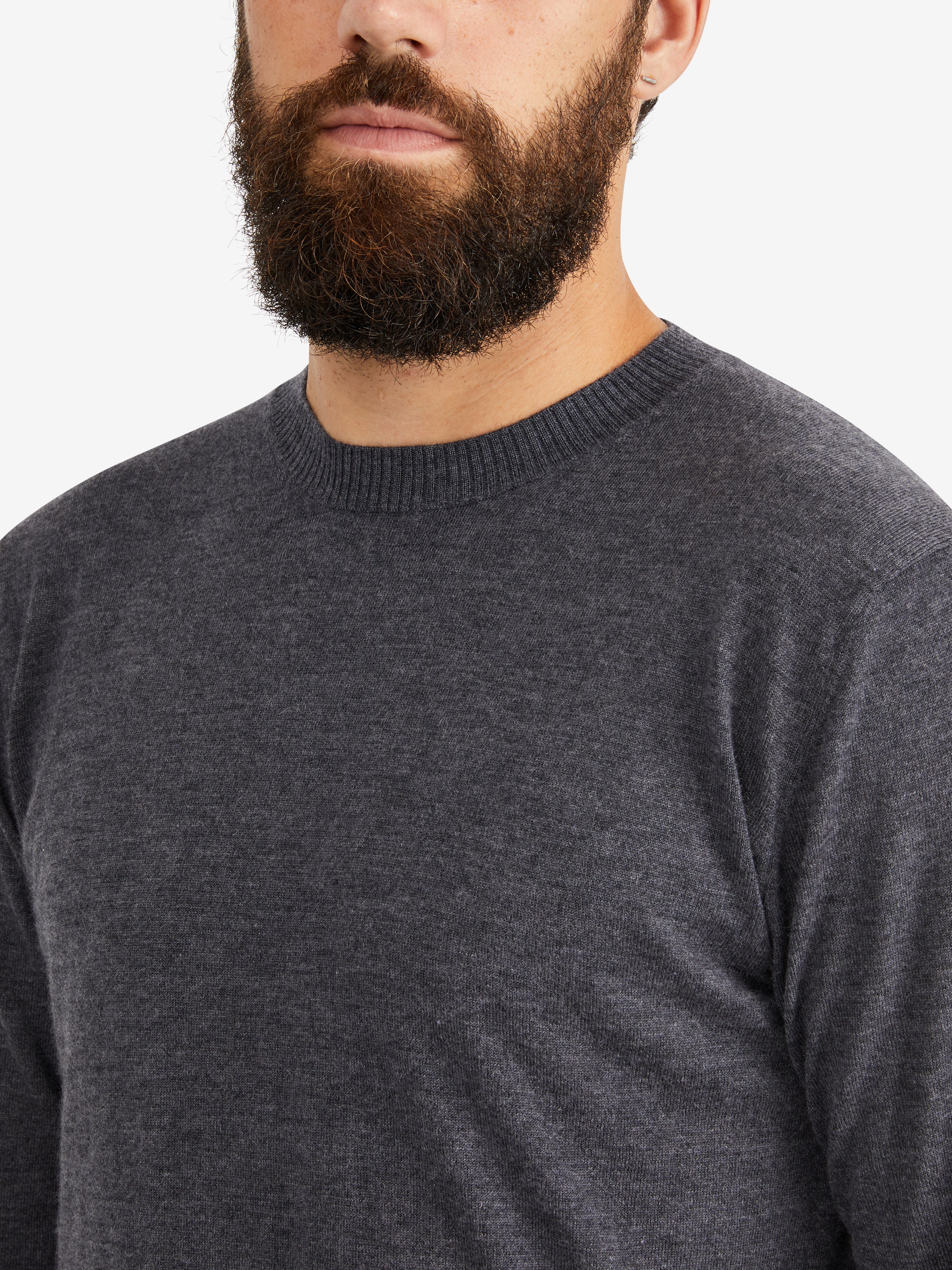 Hank Fine Cashmere Newman Sweater in Charcoal