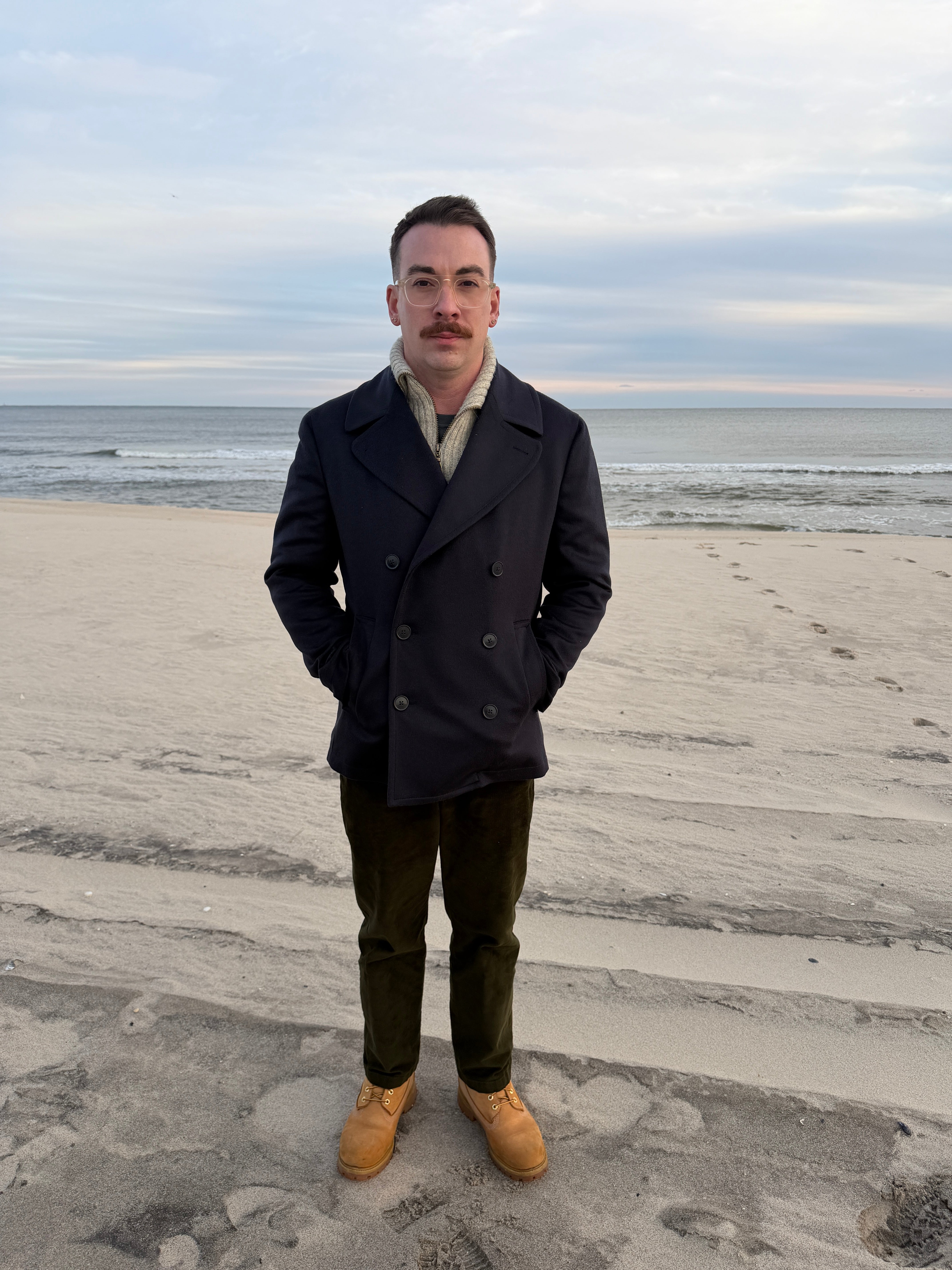 Hank Cashmere Gibson Peacoat in Navy