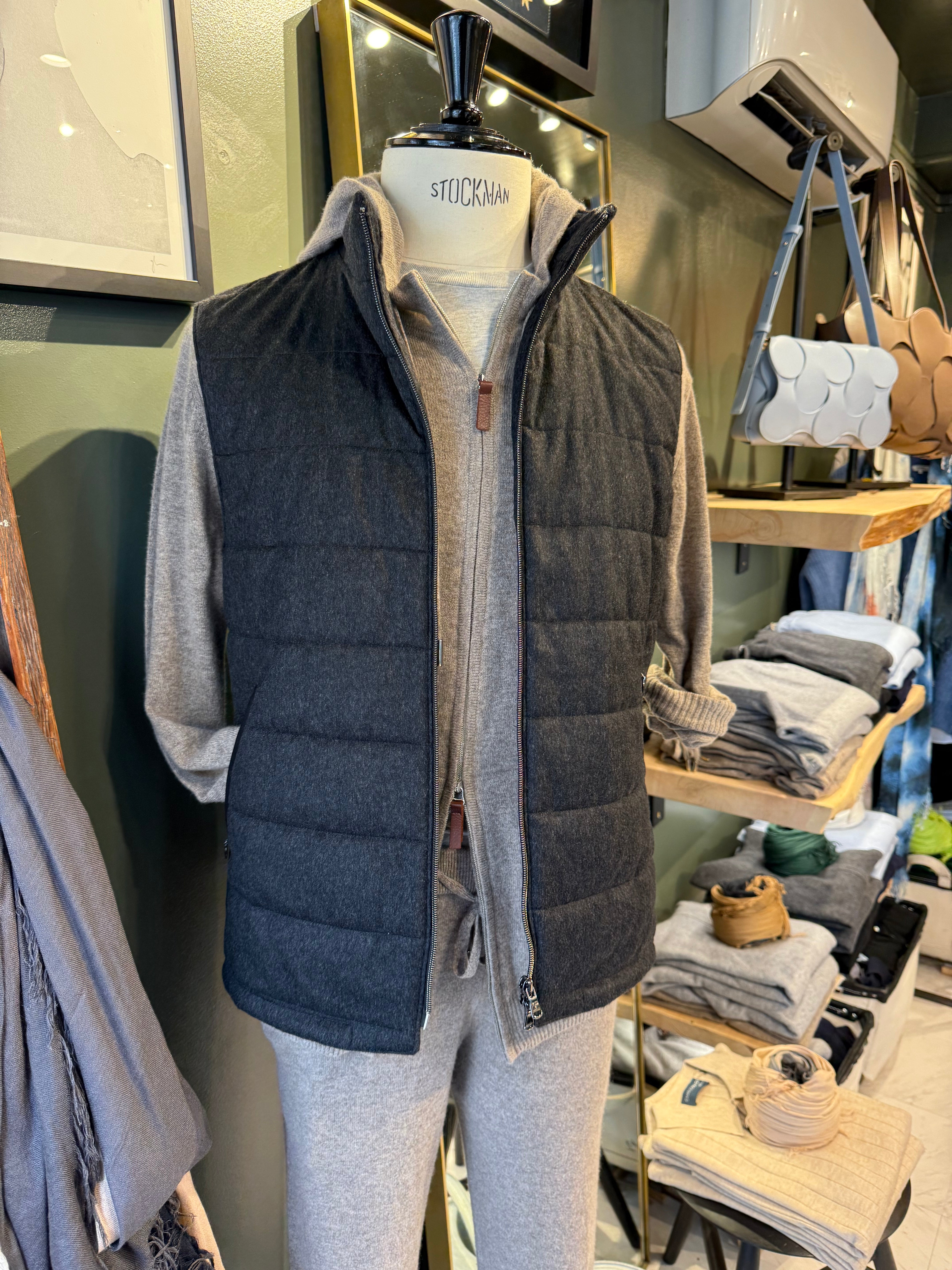 Hank Cashmere Parsonage Vest in Charcoal