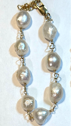 Baraoque Pearl Heart Link Bracelet